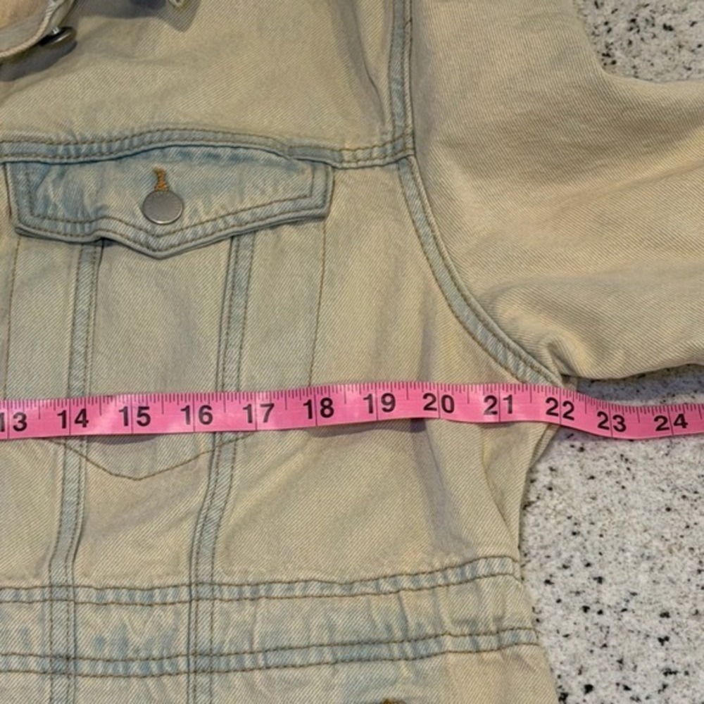 Universal‎ Thread Denim Jacket Beige Utility Drawstring Waist Size M - Picture 5 of 8